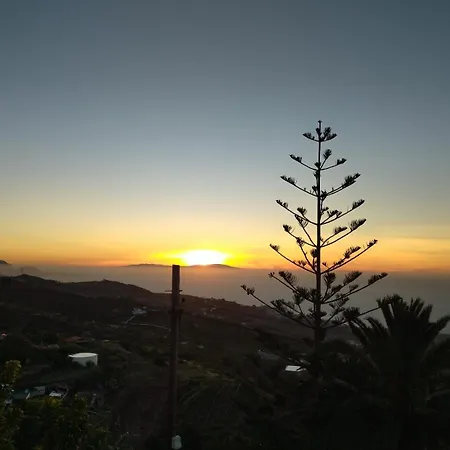 2faros Апартаменты *